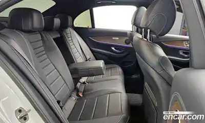 Mercedes-Benz E-Class 2023 2.0 гидро, миниатюра 12