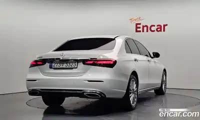 Mercedes-Benz E-Class 2023 2.0 гидро, миниатюра 2