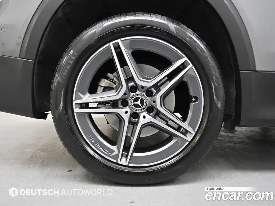 Mercedes-Benz GLB-Class 2022 2.0 гидро в Москве № 224477, фото 5