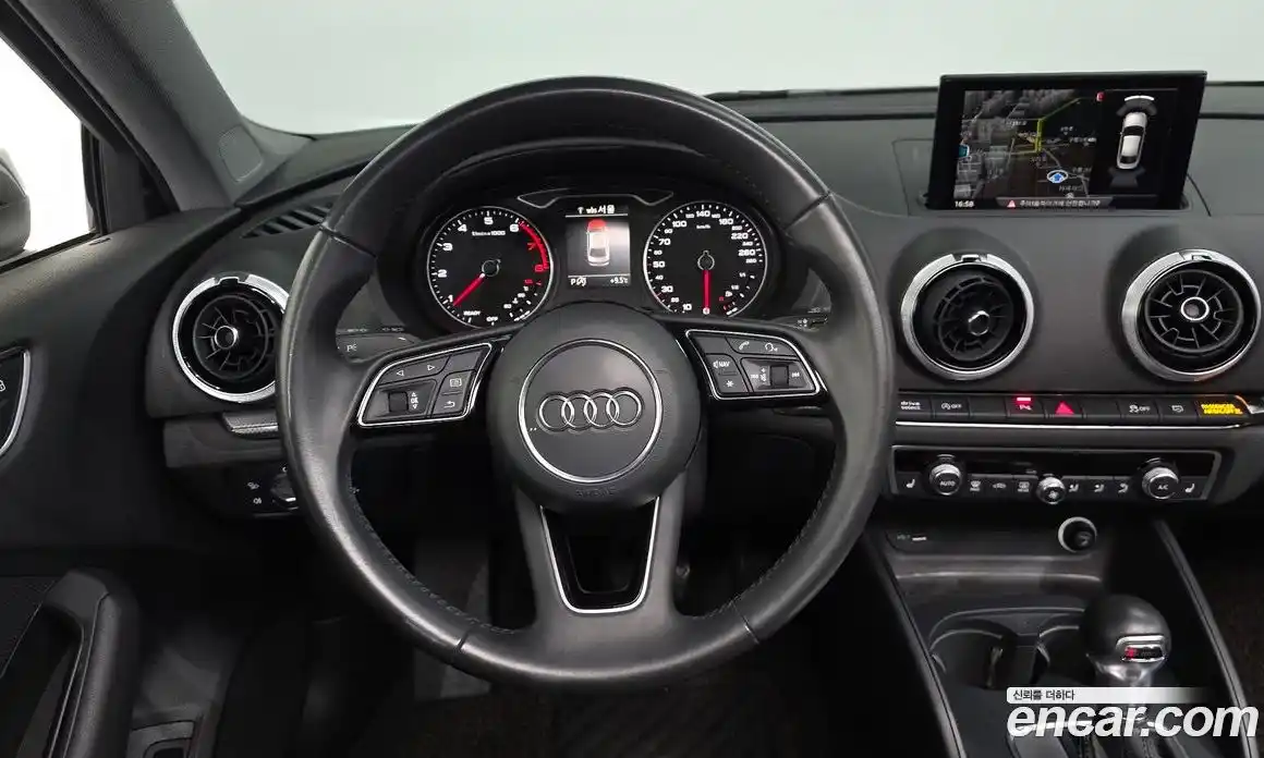 Audi A3 2018 2.0 гидро в Москве № 229768, фото 13