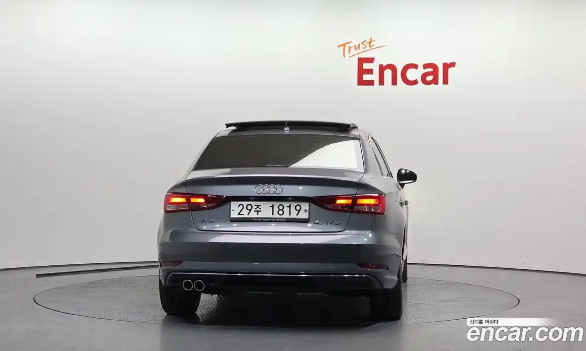 Audi A3 2018 2.0 гидро в Москве № 229768, фото 4