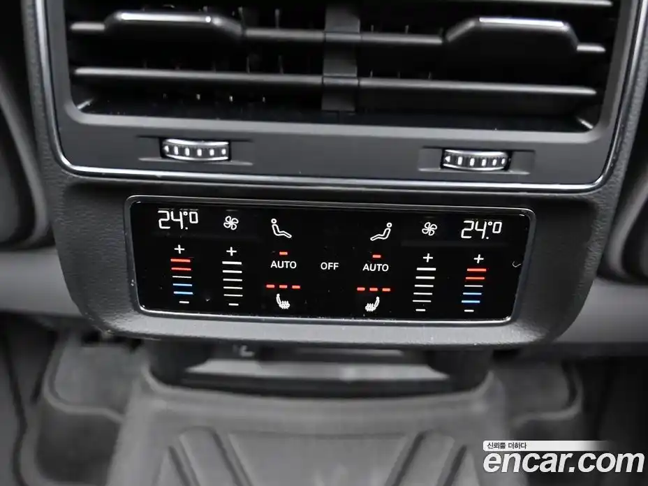 Audi Q7 2023 3.0 гидро в Москве № 230347, фото 16