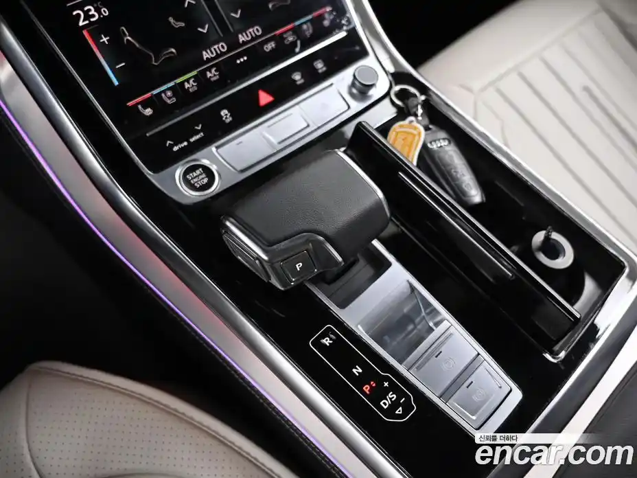 Audi Q7 2023 3.0 гидро в Москве № 230347, фото 9