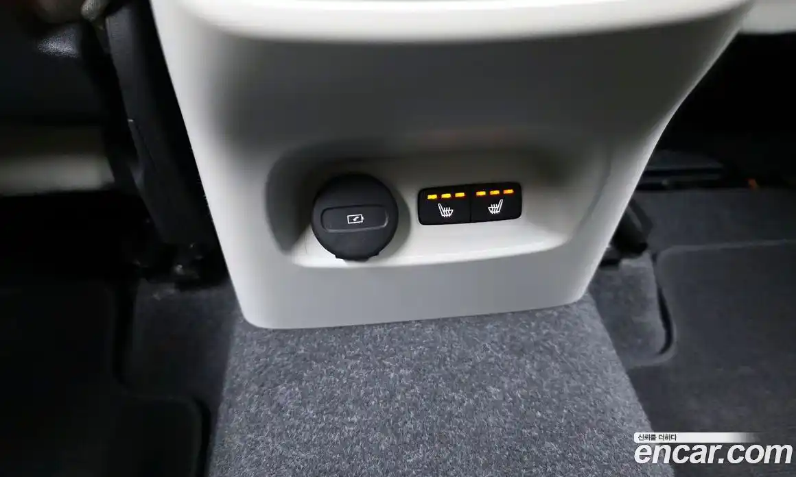 Volvo XC40 2023 2.0 гидро в Москве № 230391, фото 19