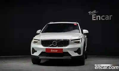Volvo XC40 2023 2.0 гидро в Москве № 230391, миниатюра 3