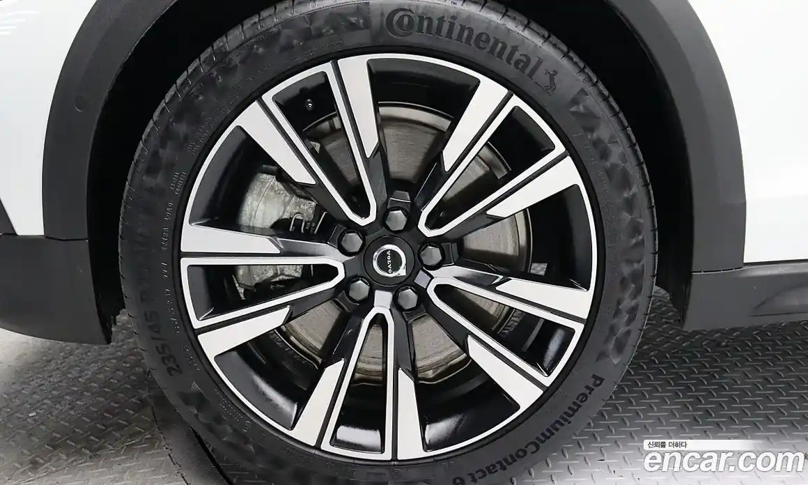 Volvo V60 2024 2.0 гидро в Москве № 230845, фото 7