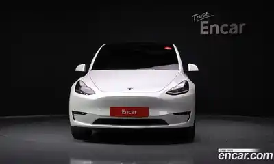 Tesla Model Y 2022 0.2 гидро в Москве № 231570, миниатюра 3