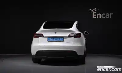 Tesla Model Y 2022 0.2 гидро в Москве № 231570, миниатюра 4