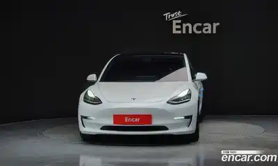 Tesla Model 3 2019 0.2 гидро в Москве № 231849, миниатюра 3