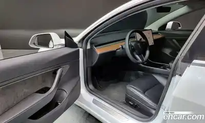 Tesla Model 3 2019 0.2 гидро в Москве № 231849, миниатюра 10