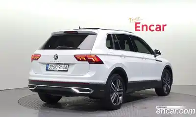 Volkswagen Tiguan 2022 2.0 гидро в Москве № 232150, миниатюра 2