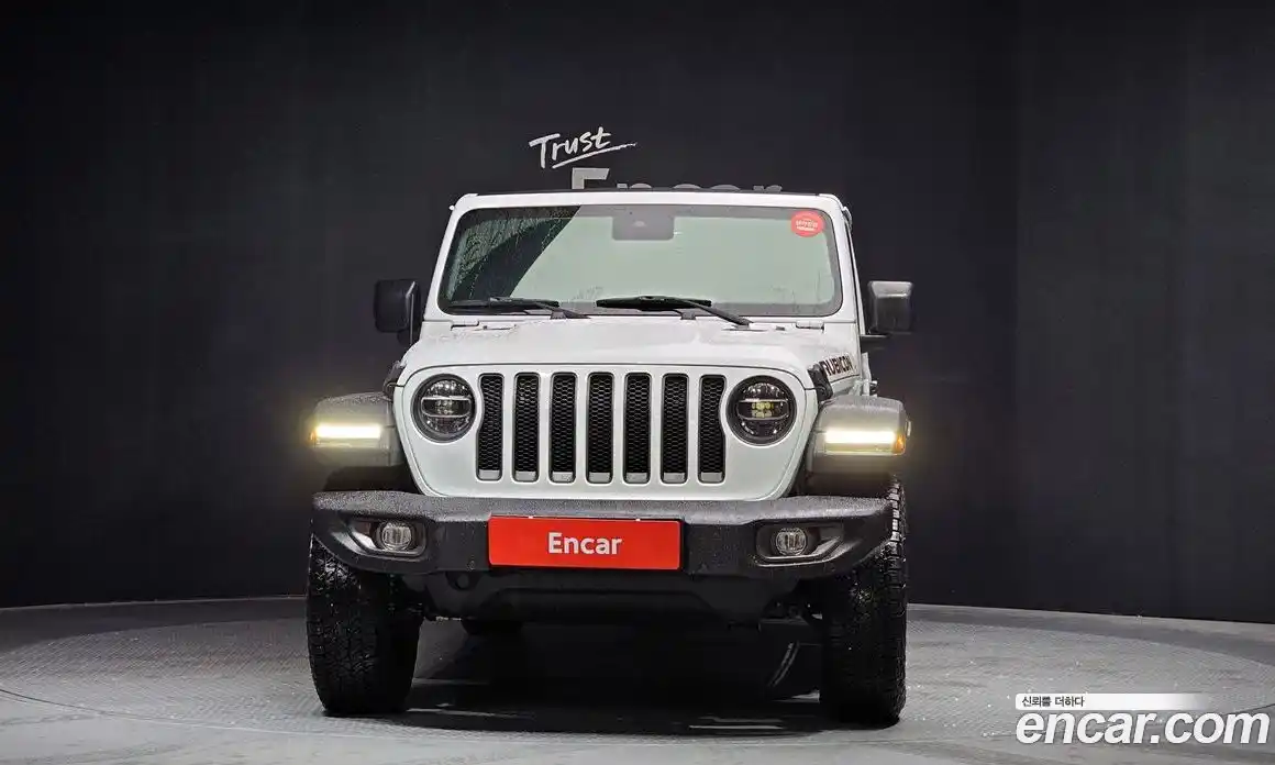 Jeep Wrangler 2022 2.0 гидро в Москве № 232646, фото 3