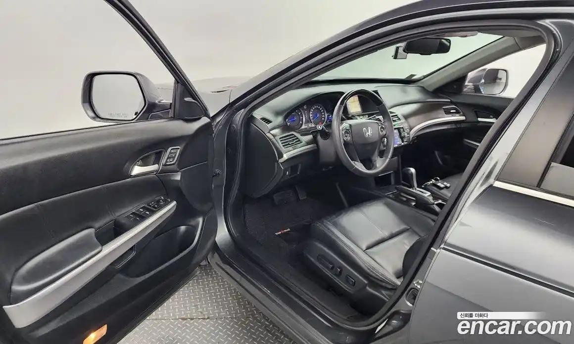 Honda Crosstour 2012 3.5 гидро в Москве № 232931, фото 10