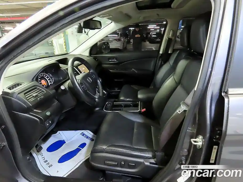 Honda CR-V 2015 2.4 гидро в Москве № 232989, фото 7