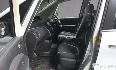 Mazda Biante 2010 2.0 гидро в Москве № 236102, миниатюра 10