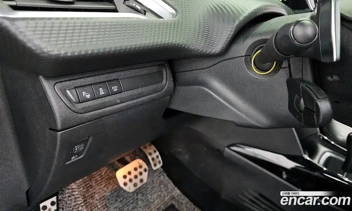 Peugeot 2008 2017 1.6 гидро в Москве № 256266, фото 14