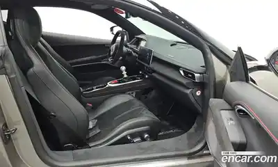 Lotus Emira 2024 3.5 механика в Москве № 256845, миниатюра 10