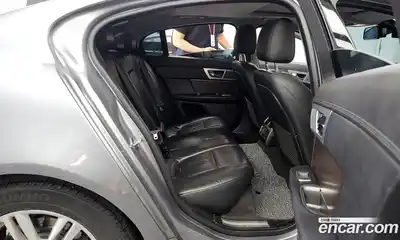 Jaguar XF 2012 2.2 гидро в Москве № 268022, миниатюра 12