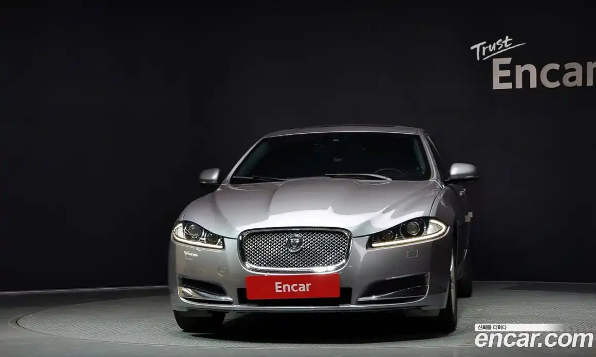 Jaguar XF 2012 2.2 гидро в Москве № 268022, фото 3