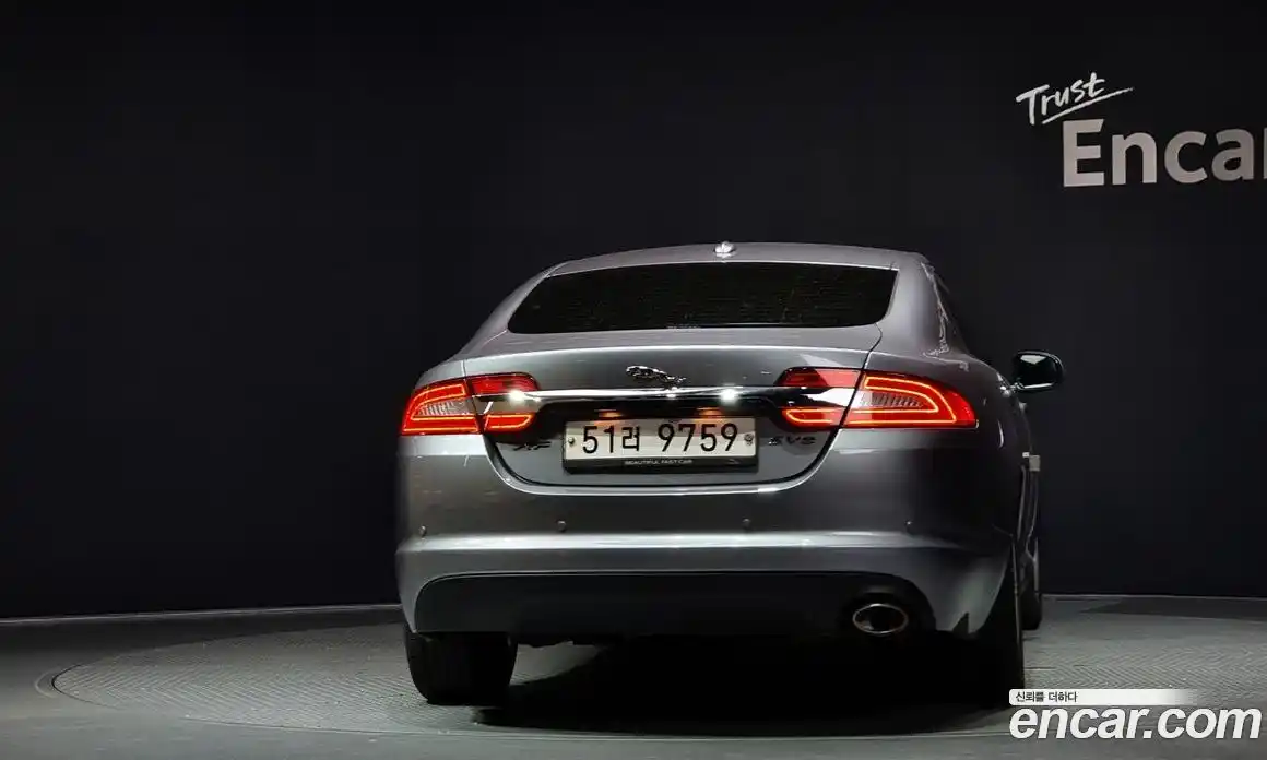 Jaguar XF 2012 2.2 гидро в Москве № 268022, фото 4