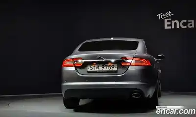 Jaguar XF 2012 2.2 гидро в Москве № 268022, миниатюра 4