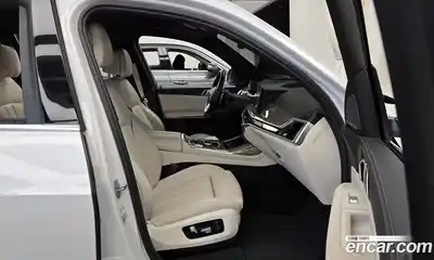 BMW X7 2023 3.0 гидро в Москве № 279912, миниатюра 11