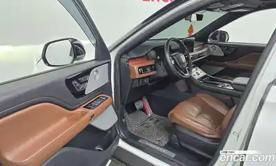 Lincoln Aviator 2020 3.0 гидро в Москве № 282495, миниатюра 10