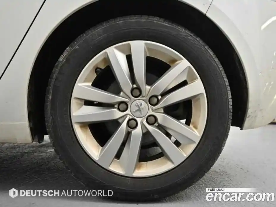 Peugeot 308 2014 2.0 гидро в Москве № 284609, фото 5