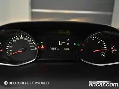 Peugeot 308 2014 2.0 гидро в Москве № 284609, миниатюра 8