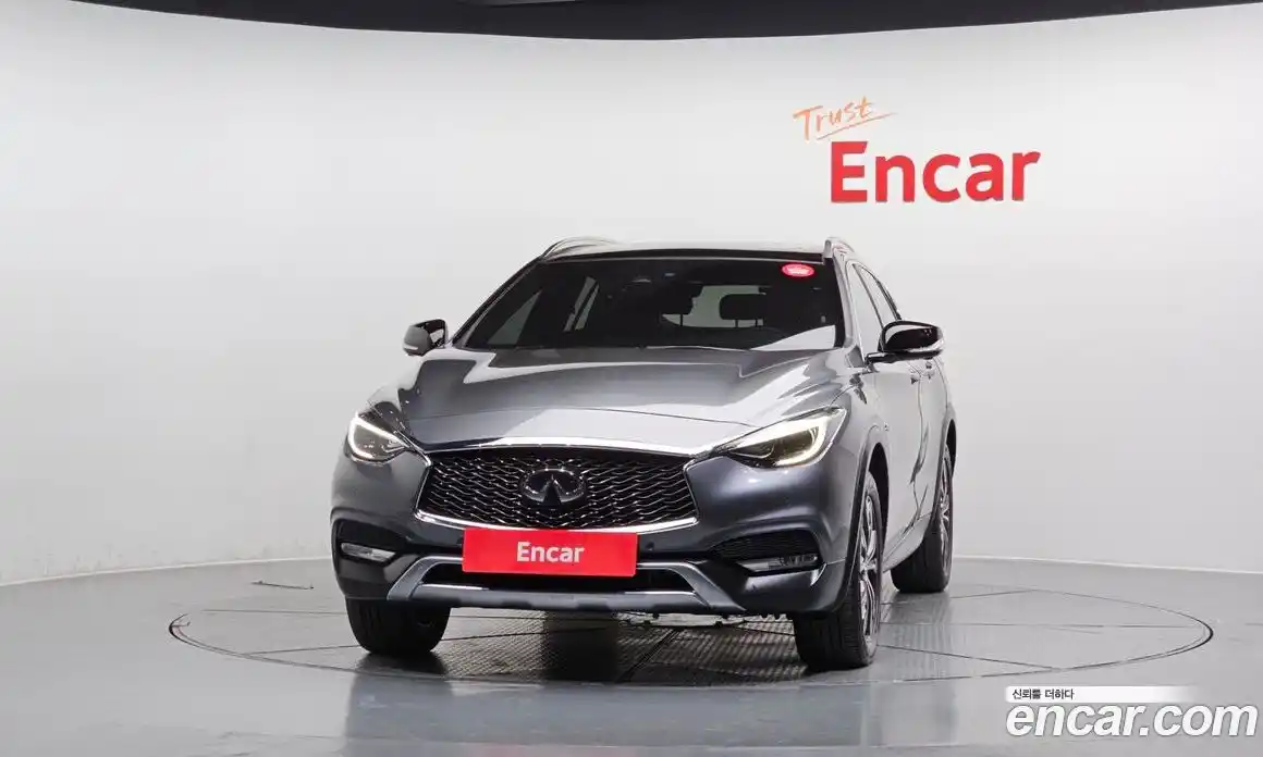 Infiniti QX30 2019 2.0 гидро в Москве № 295011, фото 3