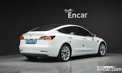 Tesla Model 3 2020 0.2 гидро в Москве № 300463, миниатюра 3