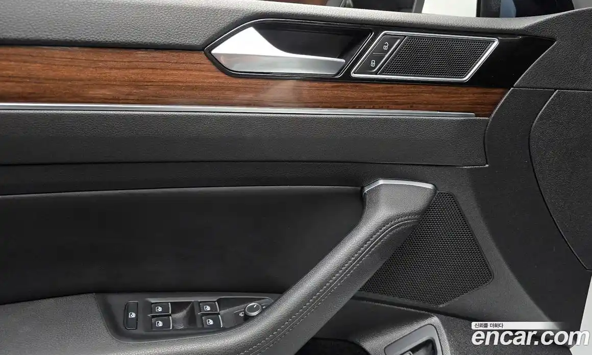 Volkswagen Passat 2018 2.0 гидро в Москве № 301346, фото 17