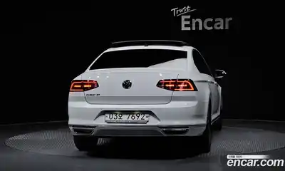 Volkswagen Passat 2018 2.0 гидро в Москве № 301346, миниатюра 4