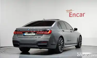 BMW 7-Series, 2022