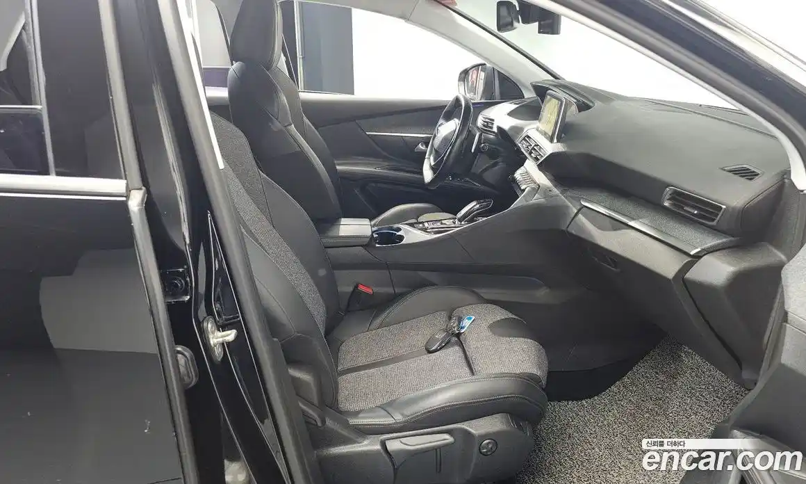 Peugeot 3008 2017 1.6 гидро в Москве № 305849, фото 11