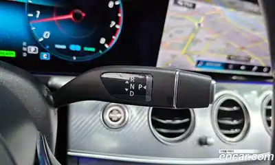 Mercedes-Benz E-Class 2021 2.0 гидро, миниатюра 9