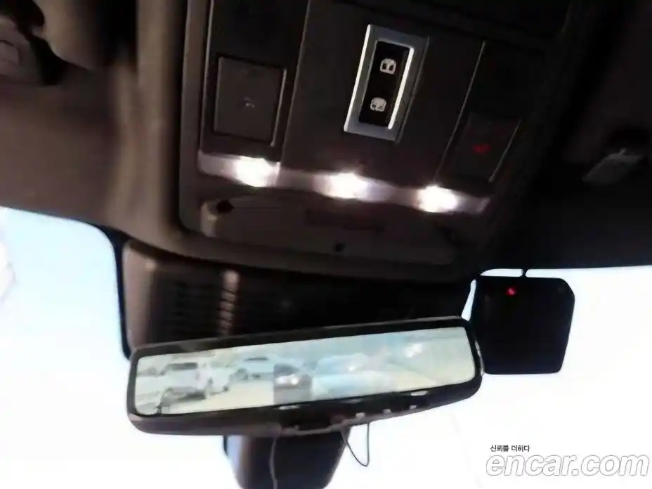 Land Rover Range-Rover Evoque 2021 2.0 гидро в Москве № 328304, фото 17