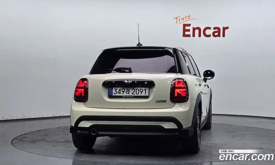 Mini Cooper 2022 1.5 гидро в Москве, фото 4
