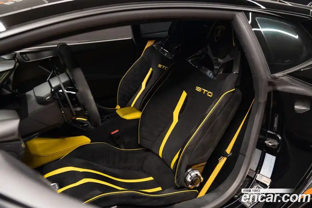 Lamborghini Huracan 2023 5.2 гидро в Москве № 336684, фото 7