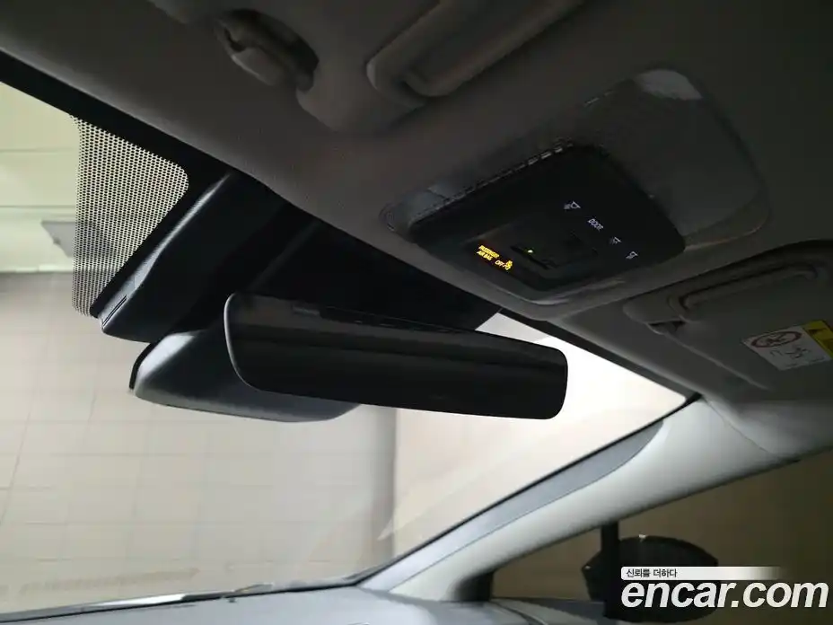 Toyota Prius 2023 2.0 гидро в Москве № 361222, фото 17