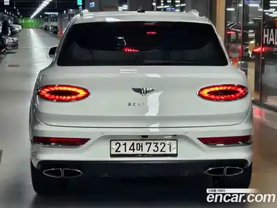 Bentley Bentayga 2021 4.0 гидро в Москве № 366530, миниатюра 3