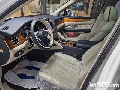 Bentley Bentayga 2021 4.0 гидро в Москве № 366530, миниатюра 5