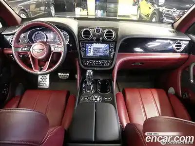 Bentley Bentayga 2020 4.0 гидро в Москве № 366537, миниатюра 7