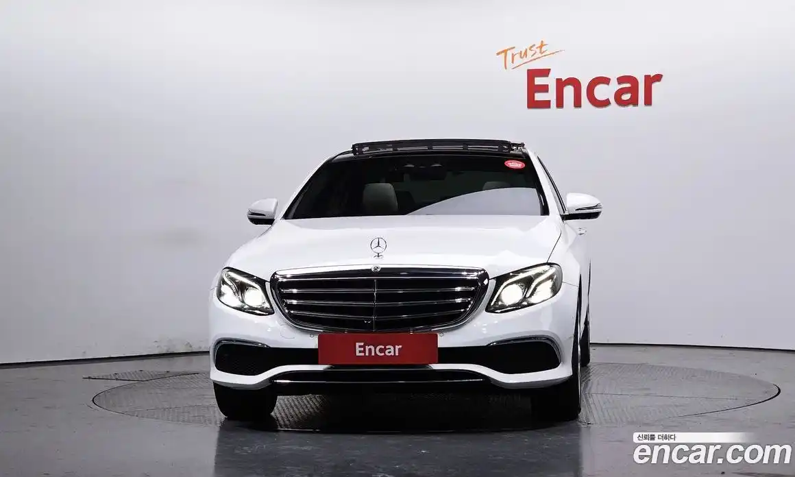 Mercedes-Benz E-Class 2017 2.0 гидро, фото 3