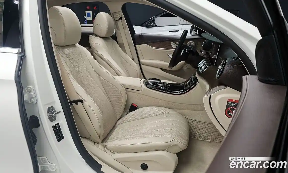 Mercedes-Benz E-Class 2017 2.0 гидро, фото 10