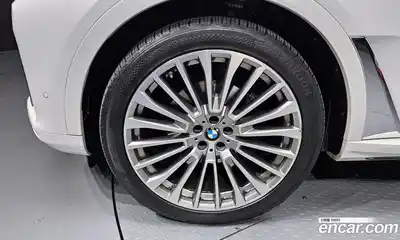 BMW X7 2020 3.0 гидро в Москве № 385306, миниатюра 5