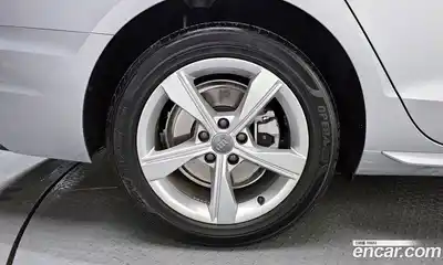 Audi A4 2020 2.0 гидро в Москве № 414272, миниатюра 5