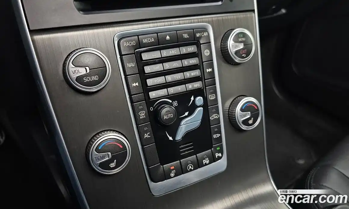 Volvo S60 2015 2.0 гидро в Москве № 415218, фото 19