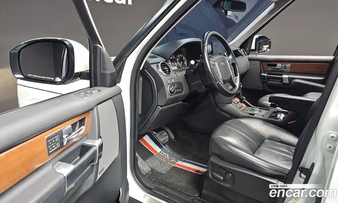 Land Rover Discovery 2015 3.0 гидро в Москве № 431360, фото 11