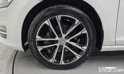 Volkswagen Golf 2015 2.0 гидро в Москве № 432262, миниатюра 5